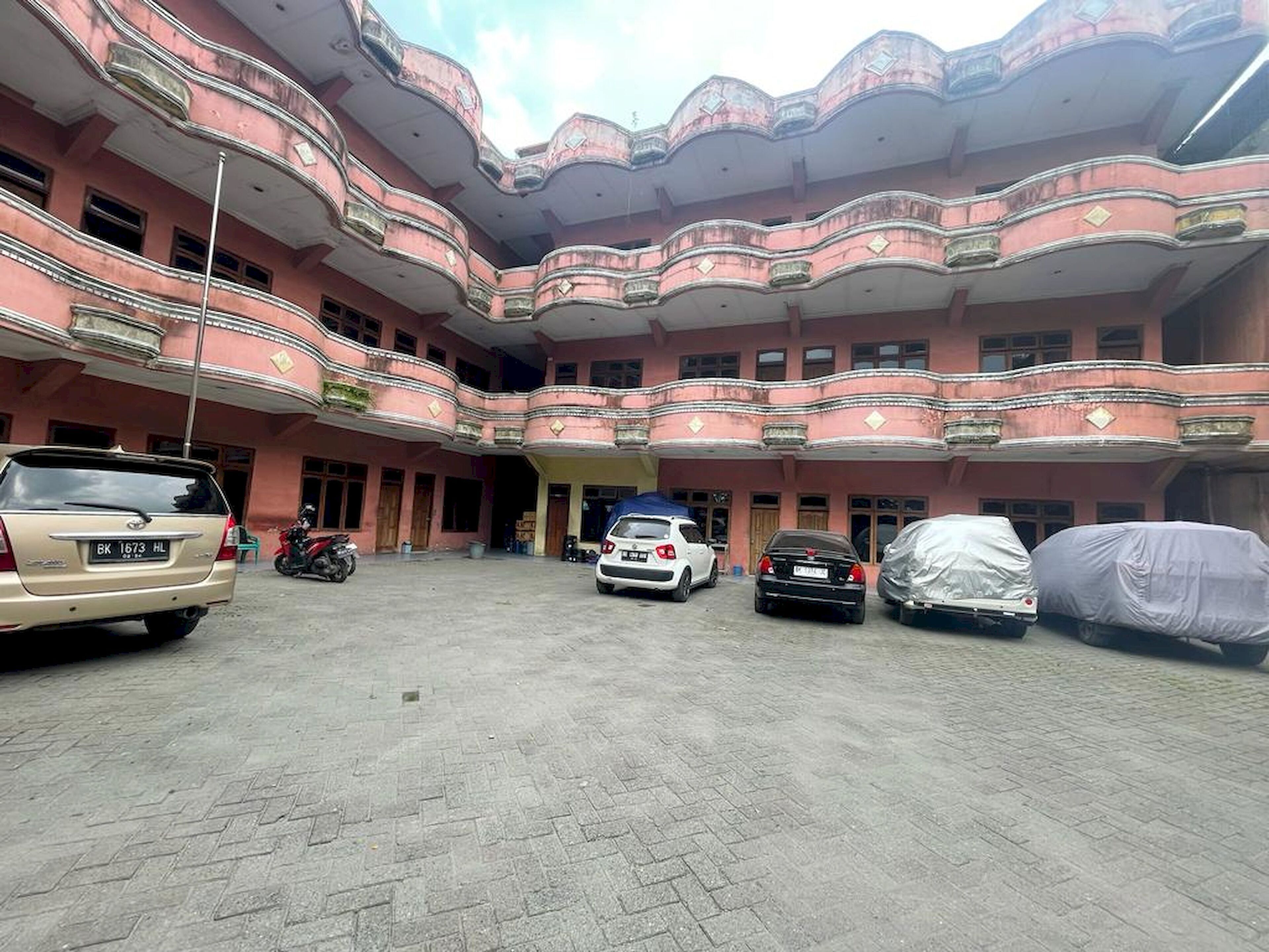 Foto - OYO 92463 Deli Hotel Medan