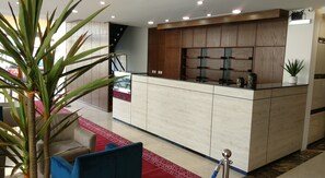 Reception - Yan Apartments Hotel  (Jeddah)