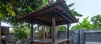 Hotel O Kos Agi Mataram Near Masjid Hissoh Al-Faham