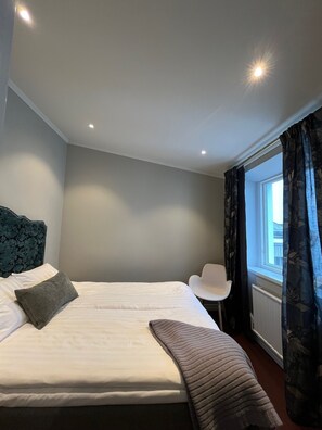 Superior Apartment, Courtyard View | 1 bedroom, individually decorated, individually furnished