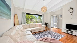 Fernseher, Kamin, Videospiele