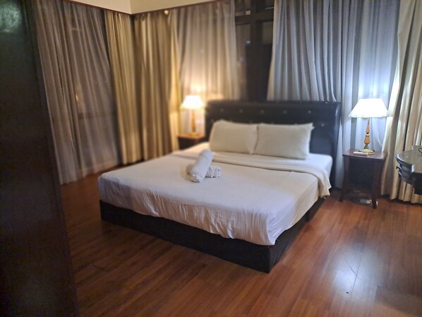 Soundproofing, free WiFi, bed sheets - tourism Service Suites At Times Square (Kuala Lumpur)