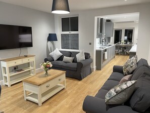 Smart TV - Beautiful Townhouse in Stratford Upon Avon (Stratford-upon-Avon)