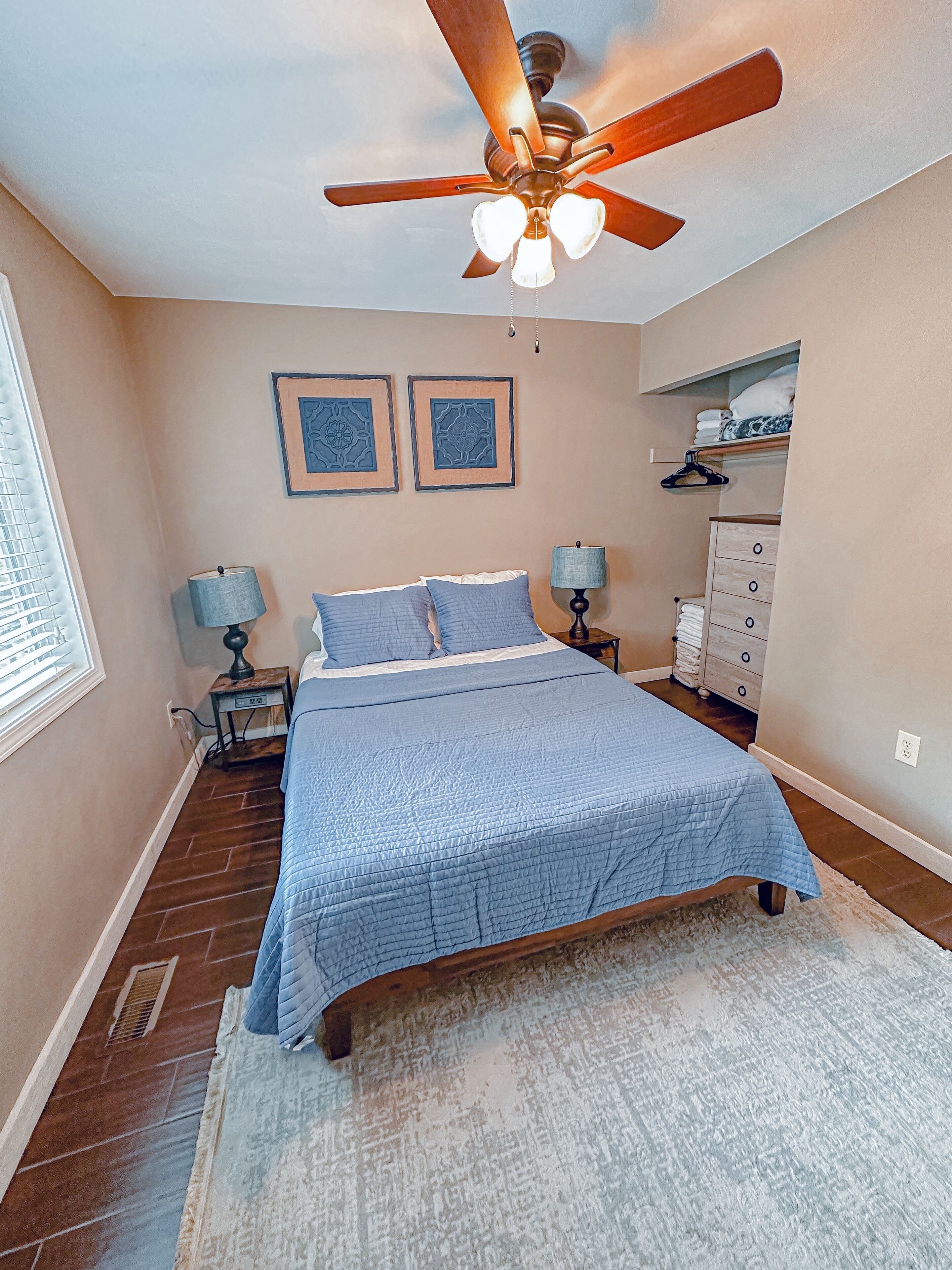 New Waterfront Cottage on Quiet Cove! Kayaks! Fire Pit! Game Room! Pet Friendly!