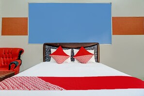 Deluxe Suite | Free WiFi, bed sheets