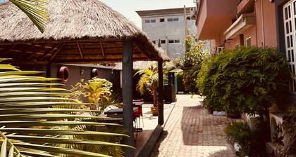 BATES GARDEN GUEST HOUSE