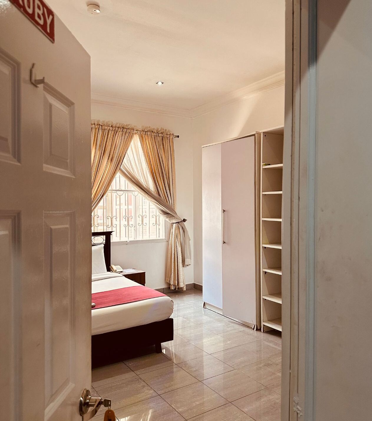 Luxury Room | Pillow-top beds, free WiFi, bed sheets