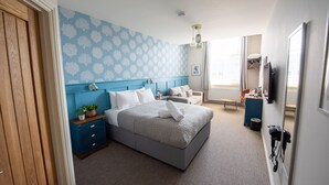 Superior Double or Twin Room - CarterCo Rooms (Portsmouth)