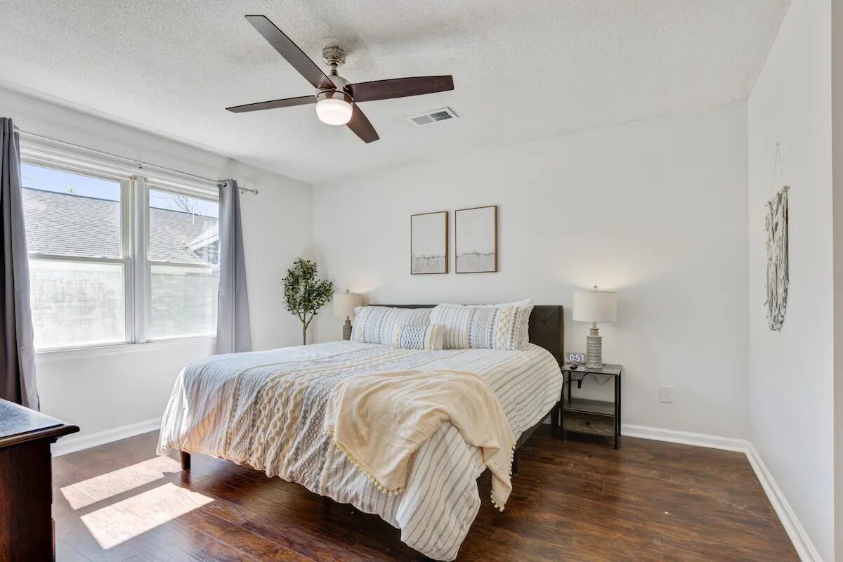 The Yan- fam friendly 4 bedroom