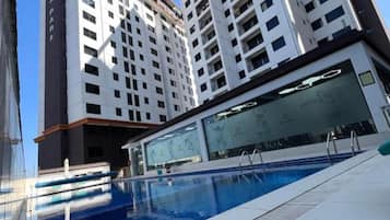 Apartment | Pool | Outdoor pool