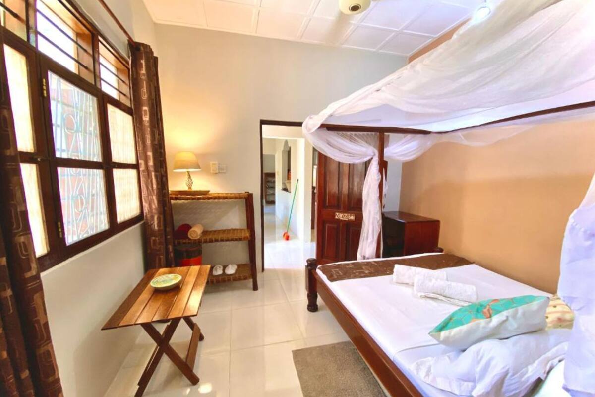 Superior Double Room | Desk, laptop workspace, free WiFi, bed sheets