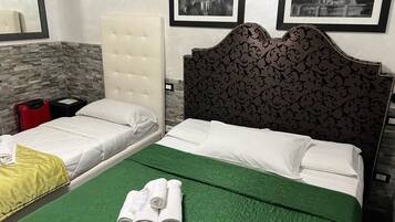 Tripla Deluxe | Una cassaforte in camera, una scrivania, Wi-Fi gratuito