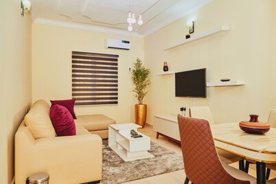 Mainstream Shortlet Apartments Ltd