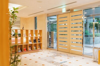 FOREST HONGO BY UNITO