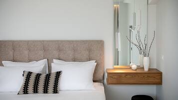 2 soveværelser, pengeskab på værelset, strygejern/strygebræt