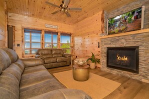 TV, fireplace, video games - Rustic Mountain View: Mtn Views! Resort Pool, Wi-Fi, Hot Tub, Games, near Attractions (Sevierville)