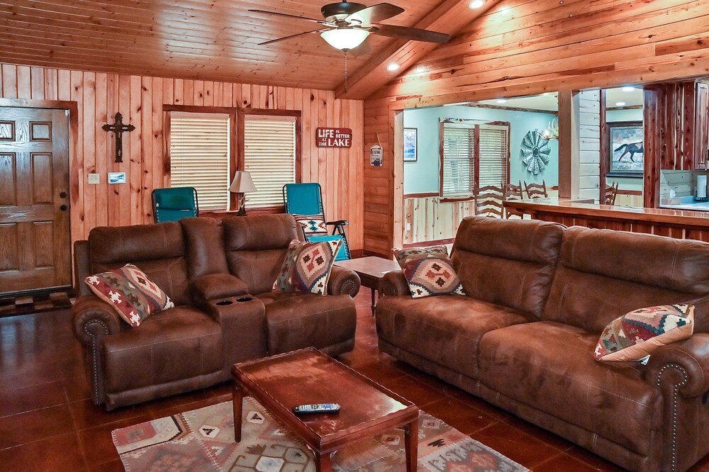 Cozy cabin on Toledo Bend