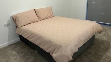 Apartment, 1 Queen Bed | 1 bedroom, iron/ironing board, free WiFi, bed sheets