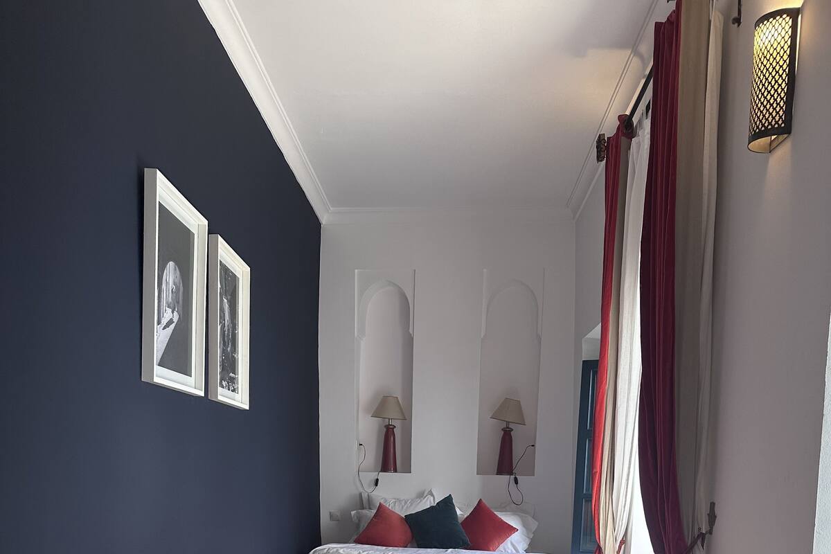 Superior Double Room, 1 Queen Bed | 2 bedrooms, in-room safe, blackout curtains, iron/ironing board
