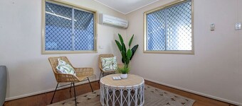 The Normanby - For the traveller on a budget