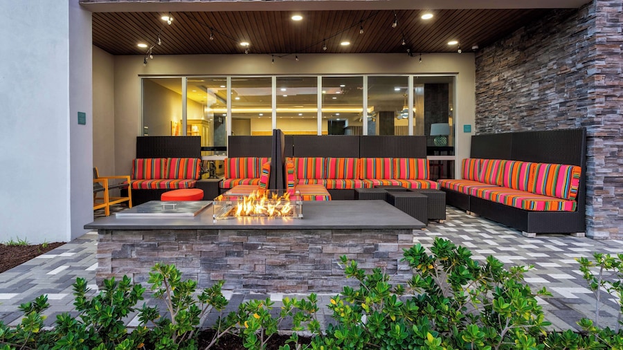 Home2 Suites by Hilton Ft. Pierce I-95