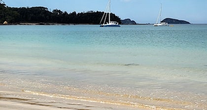 Chris's Shack at Maloneys Beach is the perfect getaway for your family.