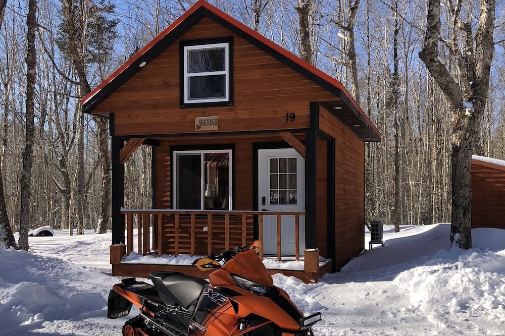 The Pine Loft Cabin #19