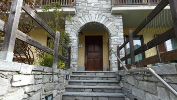 DĂ©tail de lâextĂ©rieur