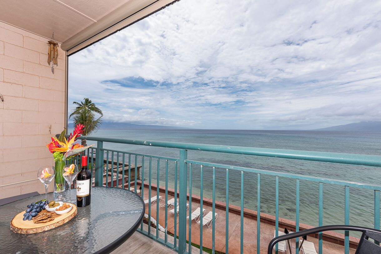 Oceanfront Three Bedroom Dream Condo