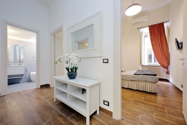 3 chambres, lit parapluie, Wi-Fi, draps fournis