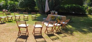 Outdoor dining - Casa Videira (Bueu)