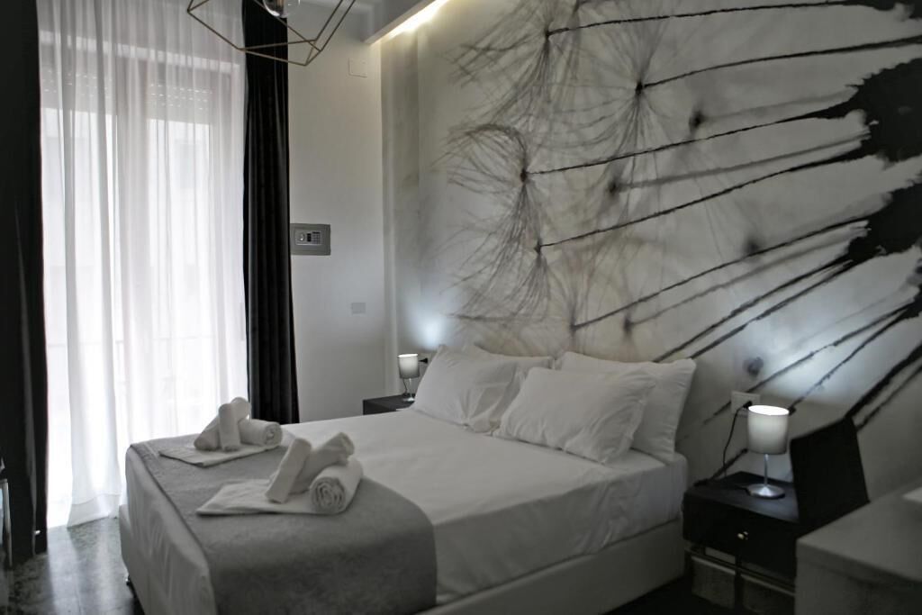 Double or Twin Room, Balcony, Courtyard View (1) | In-room safe, blackout drapes, iron/ironing board, free WiFi