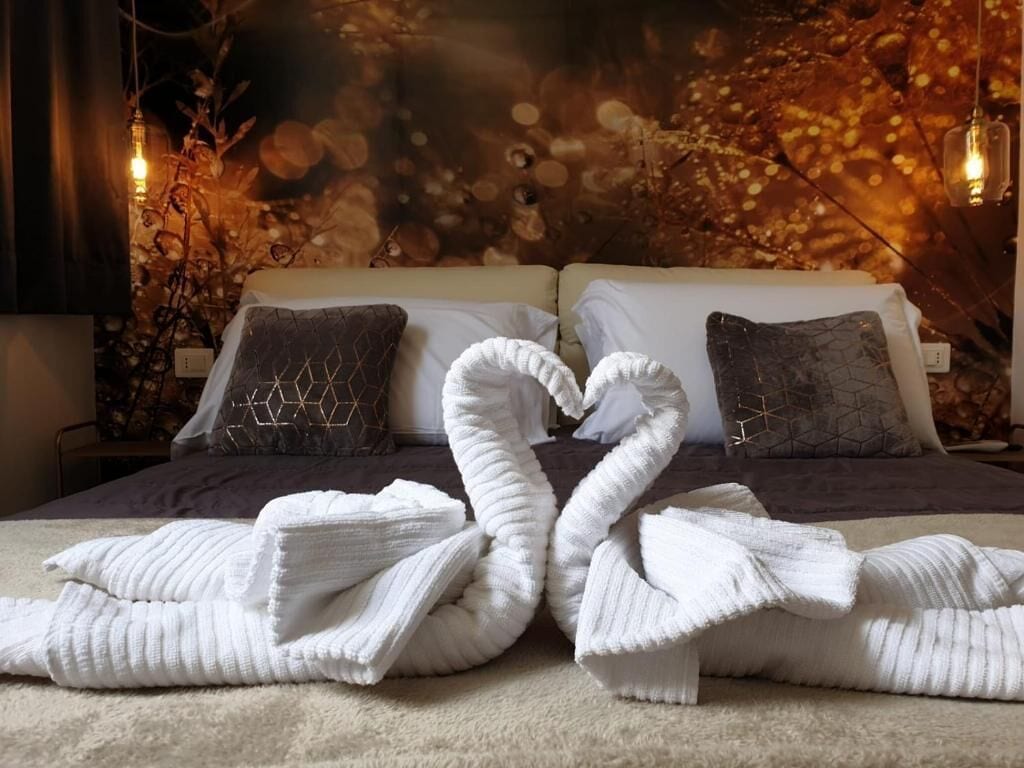 Comfort Triple Room, City View (6) | In-room safe, blackout curtains, soundproofing, iron/ironing board