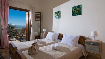 Petra Three Bedroom Luxury Suite | Desk, soundproofing, iron/ironing board, free WiFi