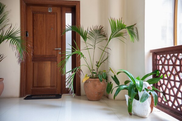 Interior - ZaNaKri Homes ;A Great Panorama of Indian Ocean (Mombasa)