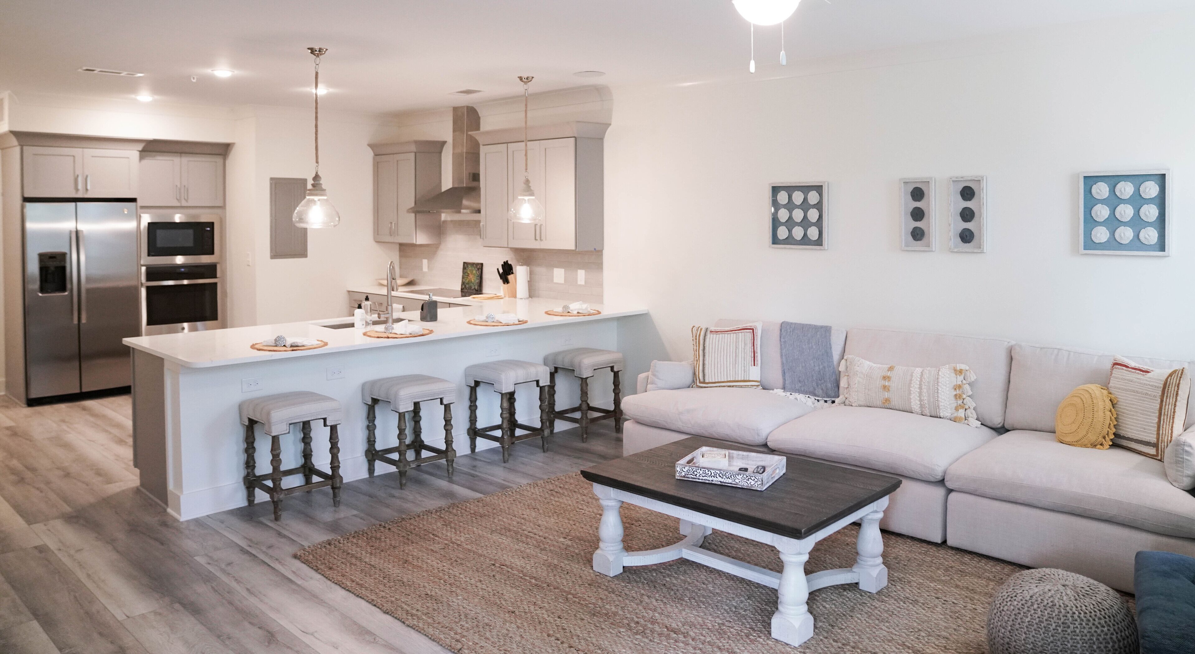 Enjoy the pines! 2BR/ 2Bath condo near Gulf Place!