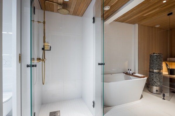 Amenidades de baño ecológicas, secadora de cabello, toallas, jabón 