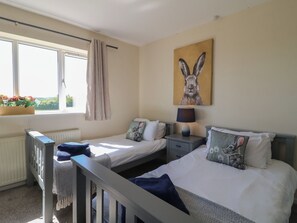 4 chambres, décoration personnalisée, ameublement personnalisé