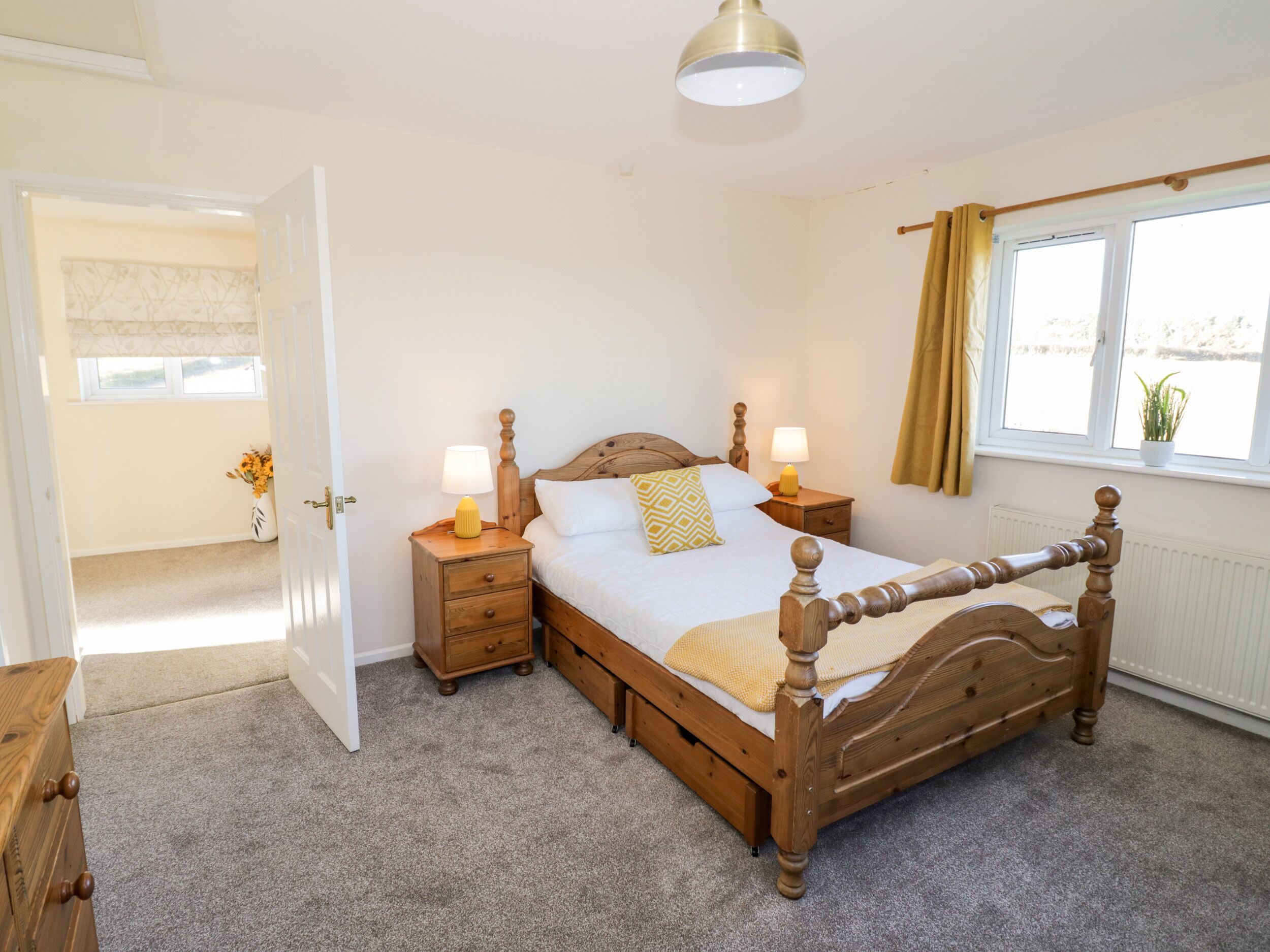 Cottage | Interior