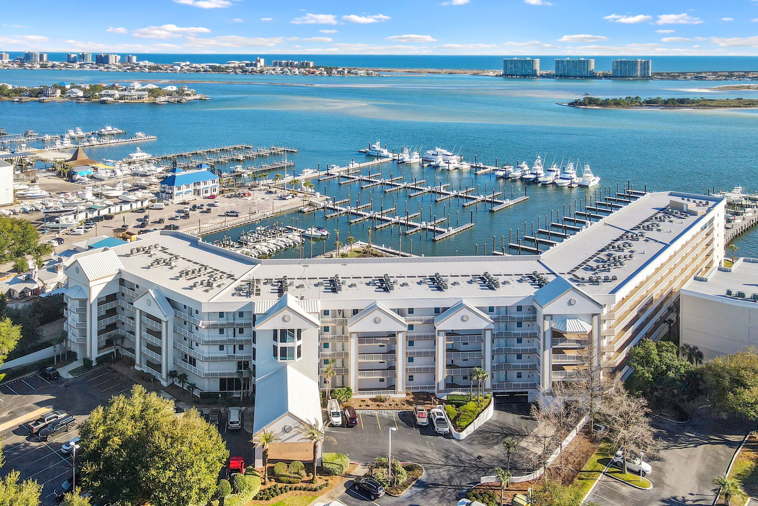 First floor, spacious one bedroom condo!