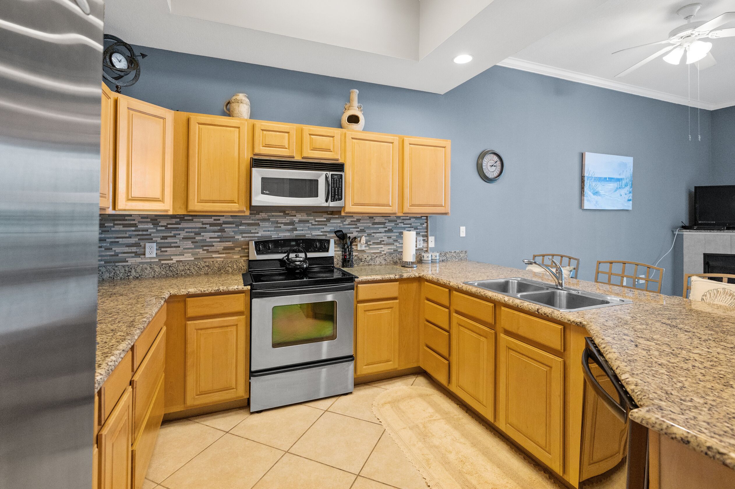 First floor, spacious one bedroom condo!