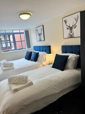 2 多间卧室、熨斗/熨衣板、旅行婴儿床、WiFi