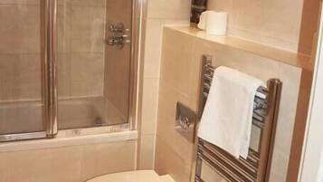 Badewanne, HandtĂŒcher