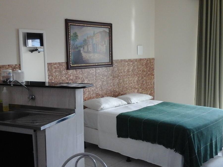 Quarto standard | Wi-Fi de cortesia, roupa de cama
