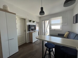 Living area - Nice new apartment (Novalja)