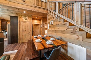 Hytte - 3 soveværelser | Spiseområde