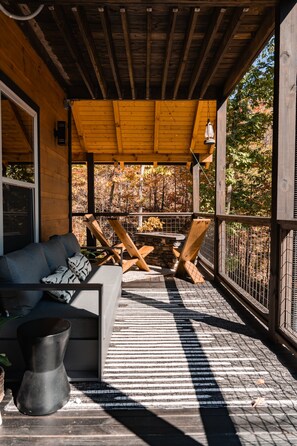 キャビン 3 ベッドルーム | テラス / パティオ