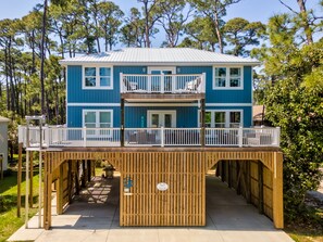 House, 5 Bedrooms | Terrace/patio - Blue Haven - 1414 Oleander 4 Bedroom Home by RedAwning (Dauphin Island)