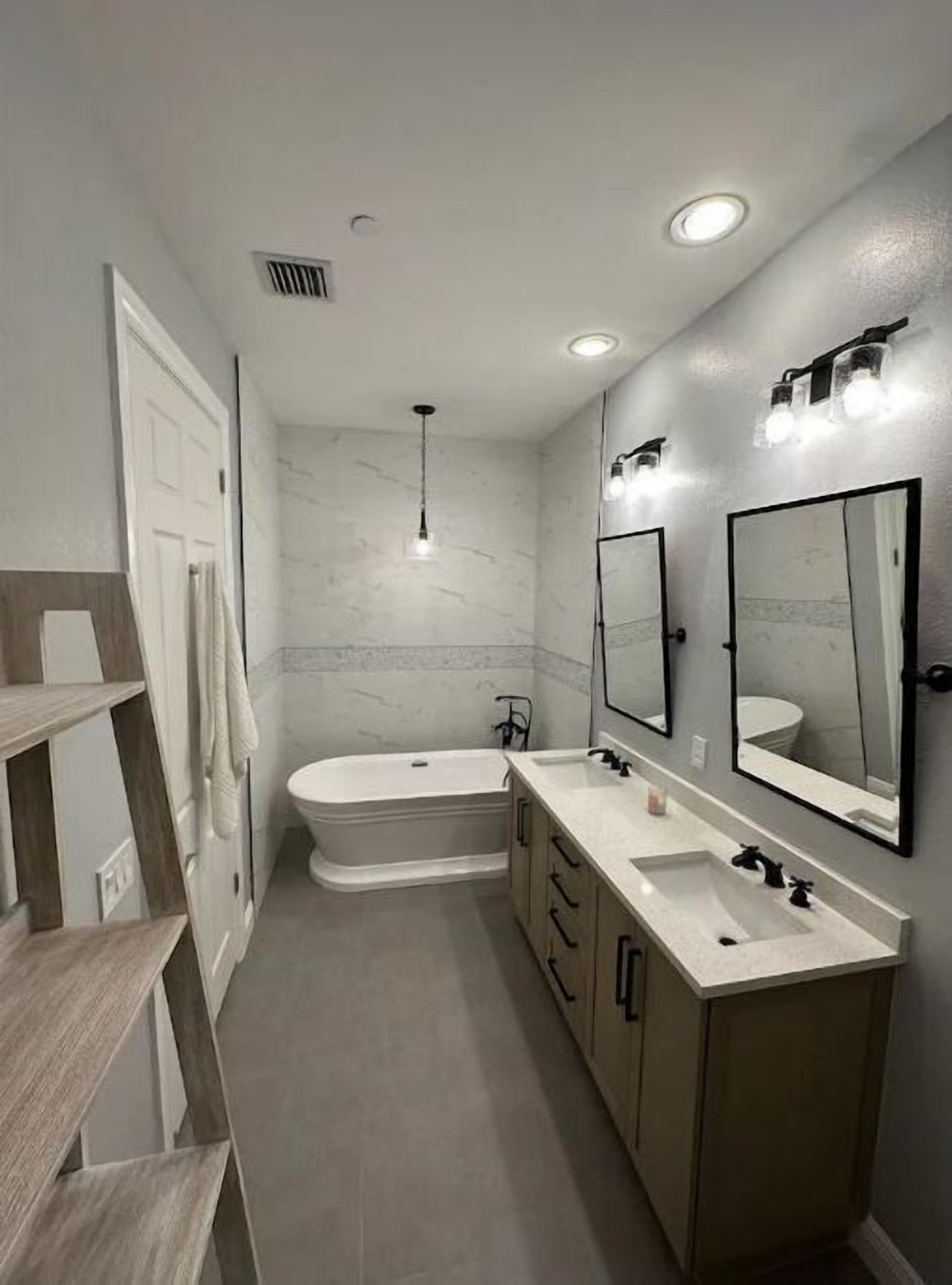 Luxury Waterfront Townhome