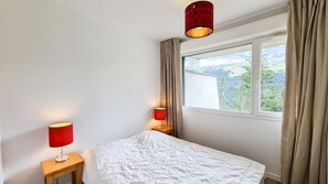 1 sovrum, wi-fi och sÀngklÀder